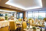 Отель Crystal Jade Hotel and Service Apartment Отель Crystal Jade Hotel and Service Apartment