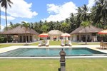 Отель Villa Salema Отель Villa Salema