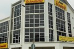Отель Hotel Wonderful Equine Park Отель Hotel Wonderful Equine Park