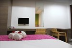 Отель Soontree House Отель Soontree House