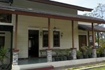 Апартаменты Villa Jason Lembang Апартаменты Villa Jason Lembang