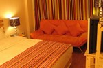 Отель Kunming Lang Mei Youth Hotel Отель Kunming Lang Mei Youth Hotel