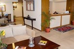 Отель Hotel Norbuling Отель Hotel Norbuling