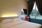 Отель V3 Hotel Отель V3 Hotel