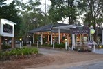 Отель Alfrescos Resort and Restaurant Отель Alfrescos Resort and Restaurant