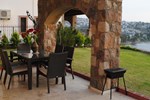 Вилла Swiss Suites Pool Villas Вилла Swiss Suites Pool Villas