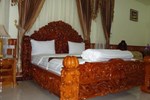 Отель Monorom 2 VIP Hotel Отель Monorom 2 VIP Hotel