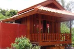 Отель Frog Beach House Отель Frog Beach House