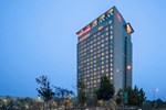 Отель Sheraton Langfang Chaobai River Hotel Отель Sheraton Langfang Chaobai River Hotel