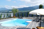 Отель Osmond Villa Resort Отель Osmond Villa Resort