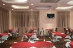 Отель Hotel Bahosi Отель Hotel Bahosi