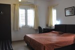 Апартаменты Vishranth Service Apartment Апартаменты Vishranth Service Apartment