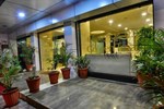 Отель Hotel Golden Treat Отель Hotel Golden Treat