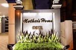 Отель Mother's Home Motel Отель Mother's Home Motel