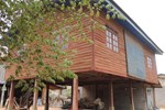 Отель Phoeu Sopheann Homestay Отель Phoeu Sopheann Homestay
