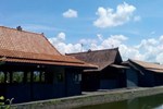 Гостевой дом Puri Menoreh Hotel and Restaurant Гостевой дом Puri Menoreh Hotel and Restaurant