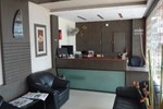 Отель Athidi Inn Отель Athidi Inn