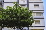 Отель Hotel Esta Отель Hotel Esta