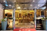 Отель Majesty Hotel Отель Majesty Hotel