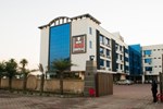 Отель Hotel Balaji Central Отель Hotel Balaji Central