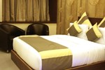 Отель Aishwarya Suites Отель Aishwarya Suites