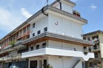 Отель Hotel Lutana Отель Hotel Lutana