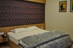 Отель Hotel Athidi Grand Отель Hotel Athidi Grand