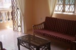 Апартаменты Flower Holiday Home Апартаменты Flower Holiday Home