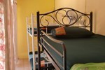 Хостел Supreeya Hostel Хостел Supreeya Hostel