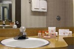 Отель Howard Johnson Express Inn - Vernon Отель Howard Johnson Express Inn - Vernon