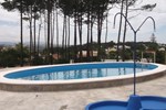 Отель Pinewood house - Private Pool Отель Pinewood house - Private Pool