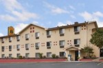 Отель Super 8 Williamsport Area Отель Super 8 Williamsport Area