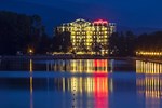 Отель Landmark Creek Hotel Отель Landmark Creek Hotel