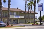 Отель Coalinga Travelodge Отель Coalinga Travelodge