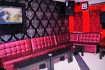 Отель Maidaville Hotel and Suites Отель Maidaville Hotel and Suites