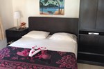 Отель Hotel El Quemaito Отель Hotel El Quemaito