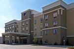 Отель Comfort Suites Near Northeast Mall Отель Comfort Suites Near Northeast Mall