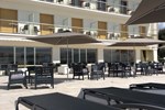 Отель Hotel les Brises Отель Hotel les Brises