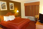 Отель Travelodge Suites Savannah Pooler Отель Travelodge Suites Savannah Pooler