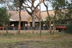 Отель The River Lodge At Thornybush Отель The River Lodge At Thornybush