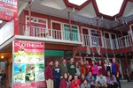 Мини-отель Sloth Backpackers Bed & Breakfast Мини-отель Sloth Backpackers Bed & Breakfast