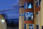 Отель Hotel Versailles Отель Hotel Versailles