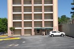 Апартаменты Savannah Suites Апартаменты Savannah Suites