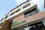 Отель Hotel Sai Dwarka Palace Отель Hotel Sai Dwarka Palace