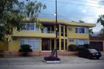Мини-отель Hotel Los Laureles Мини-отель Hotel Los Laureles