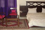 Отель The Residency Inn Отель The Residency Inn