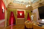 Отель Hotel Royal Отель Hotel Royal