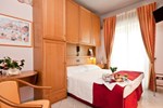 Отель Hotel Kennedy Отель Hotel Kennedy