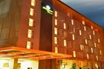 Отель Puspamaya Hotel Cengkareng Отель Puspamaya Hotel Cengkareng