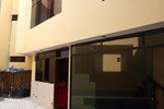 Хостел Hostal Isis Хостел Hostal Isis